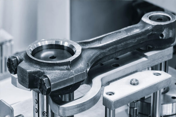 How-Connecting-Rod-Boring-Machines-Help-in-Engine-Repair-Work